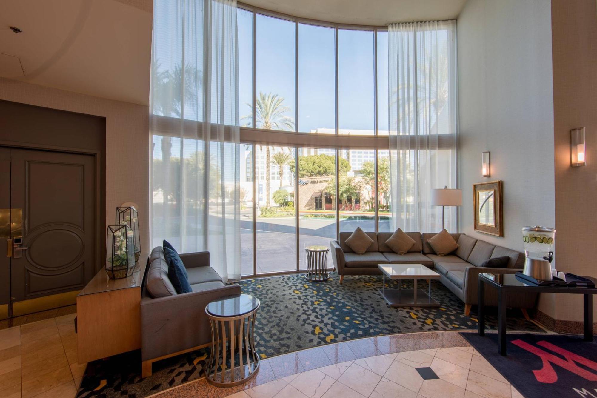 גרדן גרוב Anaheim Marriott Suites מראה חיצוני תמונה